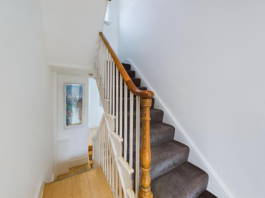 Luxury 4-Bedroom Modern Flat In Central London Steps From Station, Sleeps 9 In Style! Quarto foto